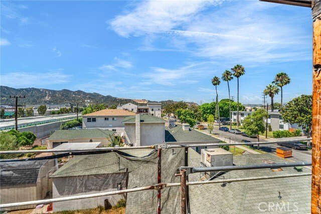 Building Photo - 640 Ivy St