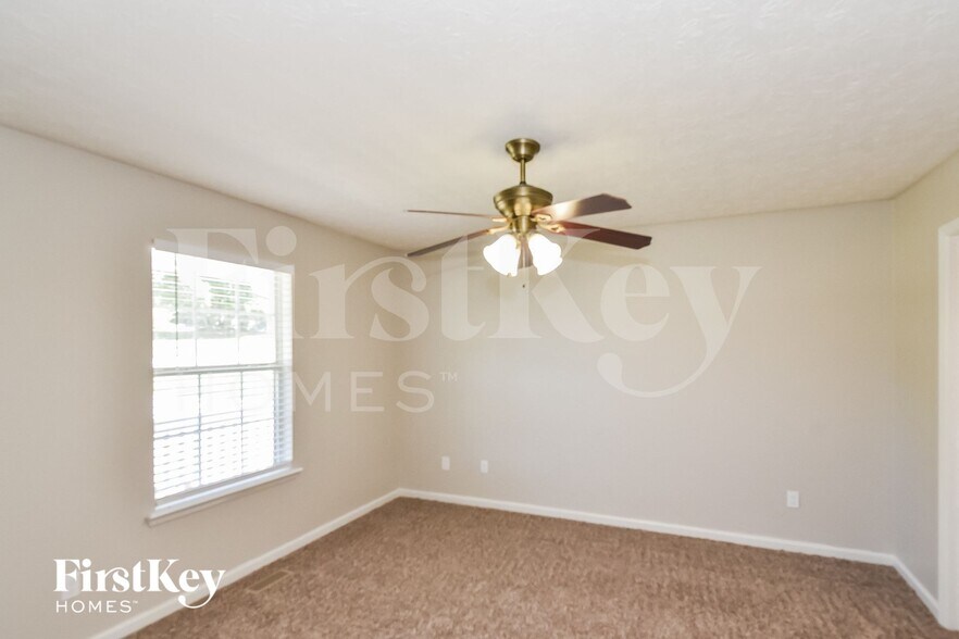 Building Photo - 117 Faithful Dr