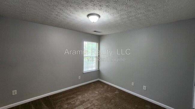 Building Photo - 4324 Grant Forest Cir