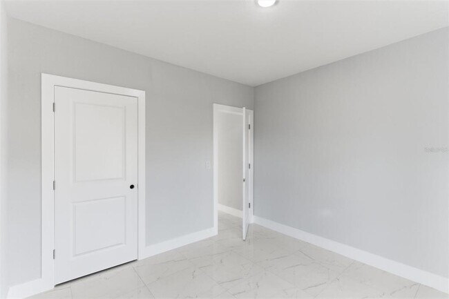 Building Photo - 107 East 15th Street