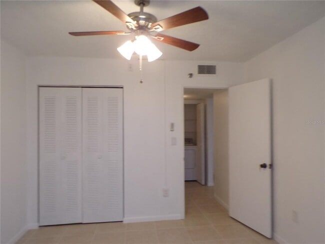 Building Photo - 21405 Olean Blvd