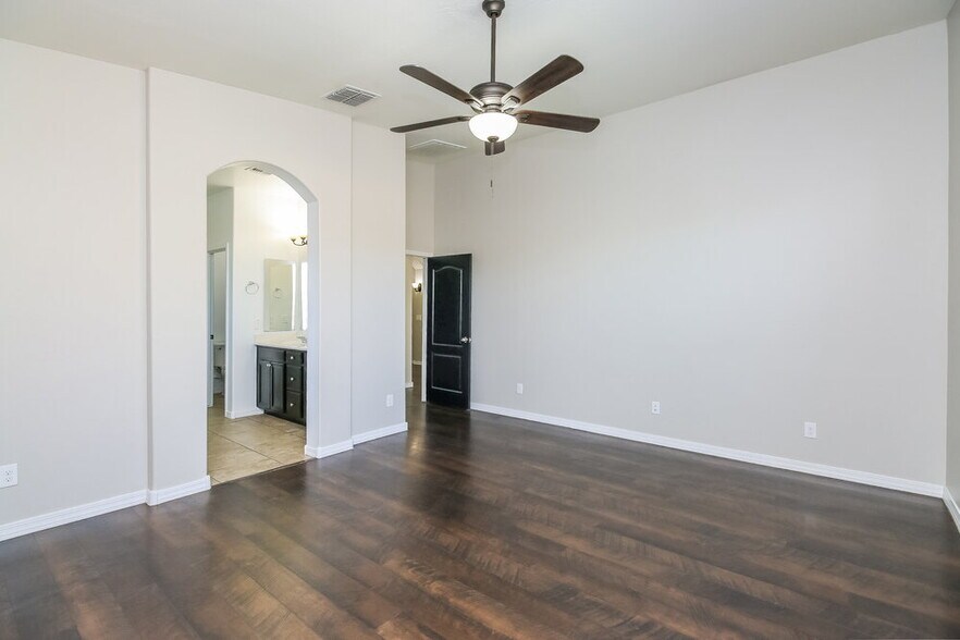 Building Photo - 22258 E Cherrywood Ct