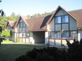 Building Photo - 300 Union St