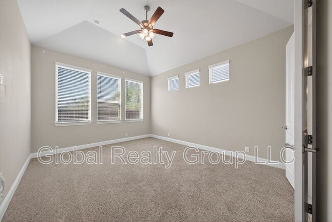 Building Photo - 6825 Hallie Lp