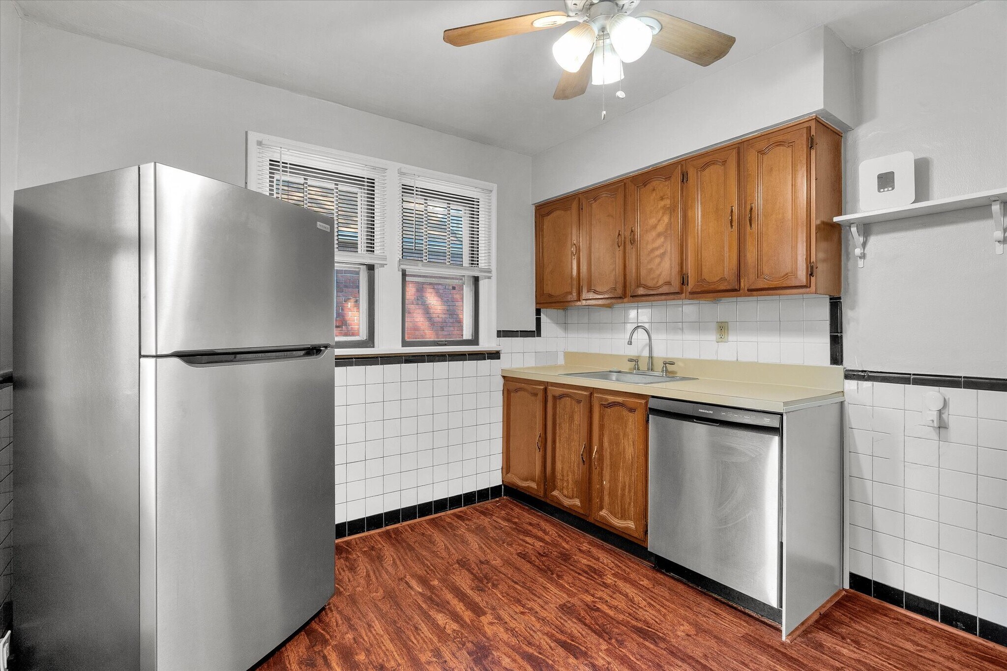 Building Photo - 10063 Diamond Dr