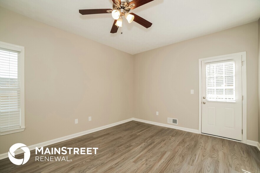 Building Photo - 85 Oak Landing Dr