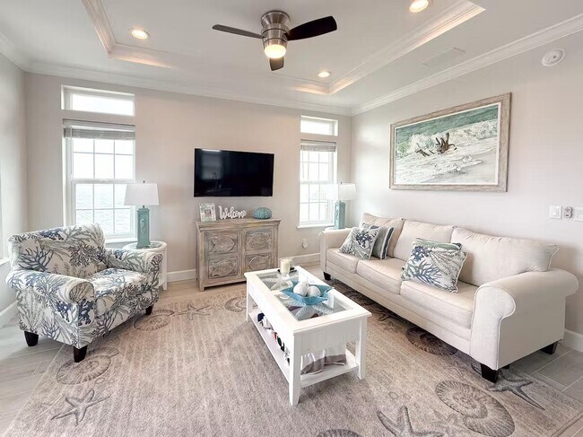 Building Photo - 453 NE Indian River Dr