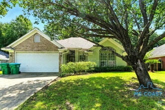 Building Photo - 11360 Creek Dr