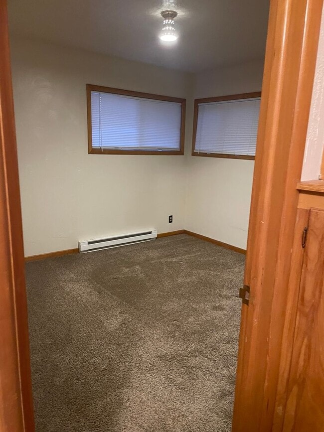 Building Photo - Manager Special, 50% off first month's rent!
