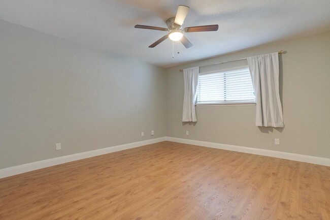 Building Photo - Condo Steps Away from the Bricks of Camp B...