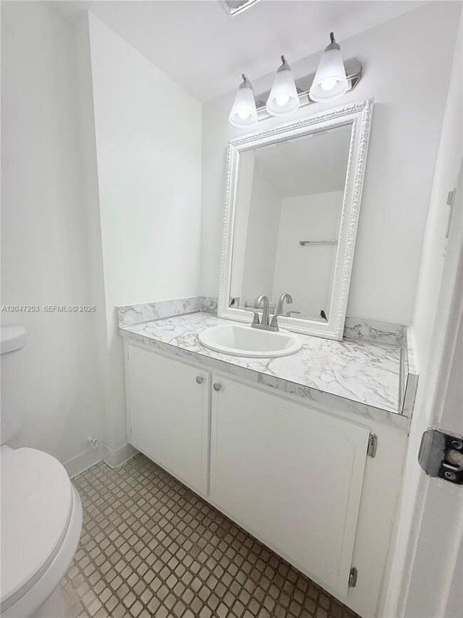 Building Photo - 3849 NE 169th St
