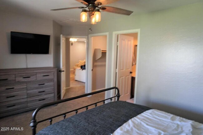 Building Photo - 12024 W Acapulco Dr