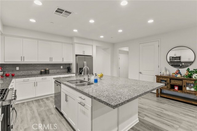 Building Photo - 25187 Golden Maple Dr