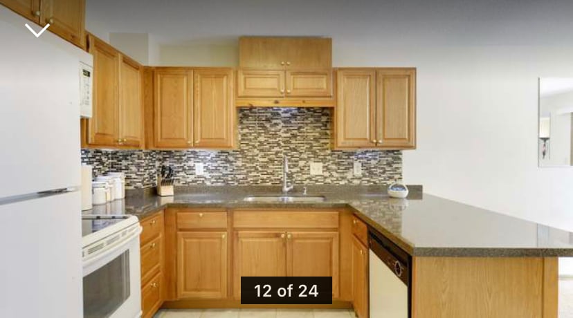 Building Photo - 2327 Amberwood Dr