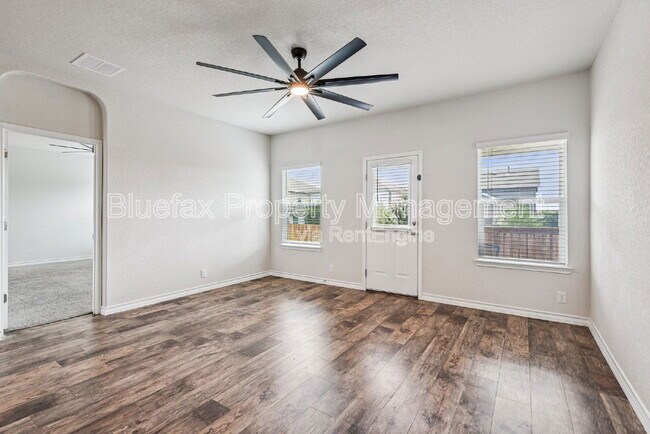 Building Photo - 4712 Paluxy Trl