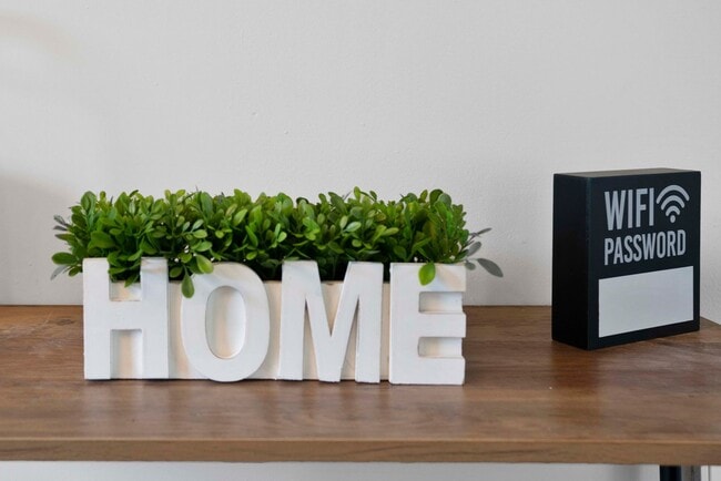 Building Photo - 3415 Oak Lawn Dr