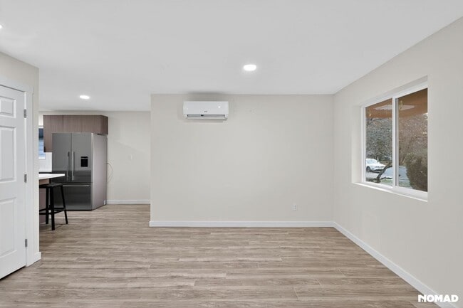 Building Photo - 126 K St NE