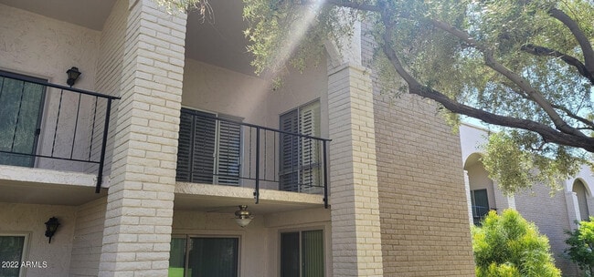 Building Photo - 13624 N Saguaro Blvd