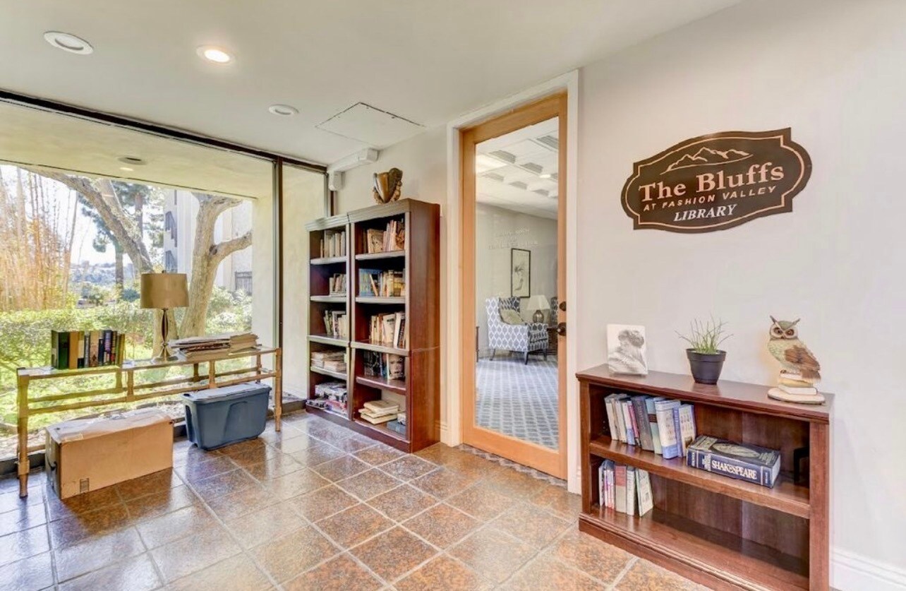 Building Photo - 6314 Friars Rd
