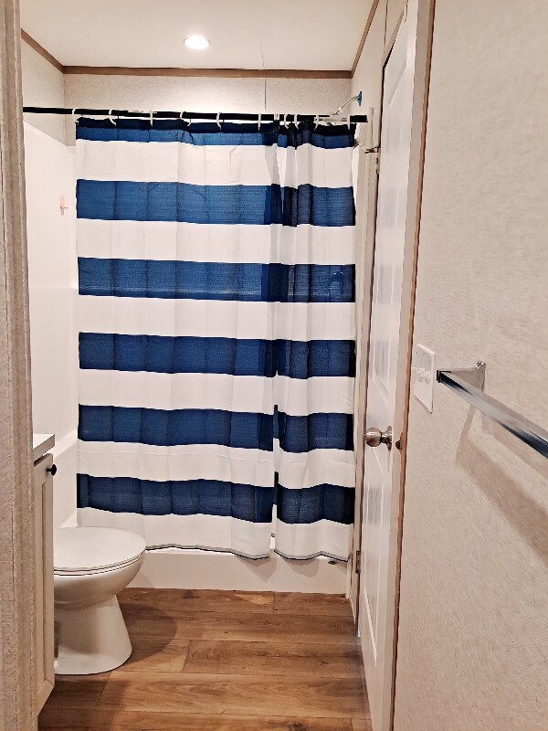 Building Photo - 87 Deerwood Park