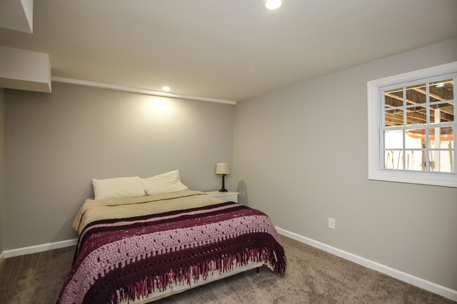 Photo 21. Third Bedroom with window overlooking carport - 1623 Lethia Dr