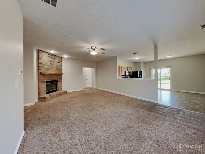Building Photo - 1630 Jaques Dr