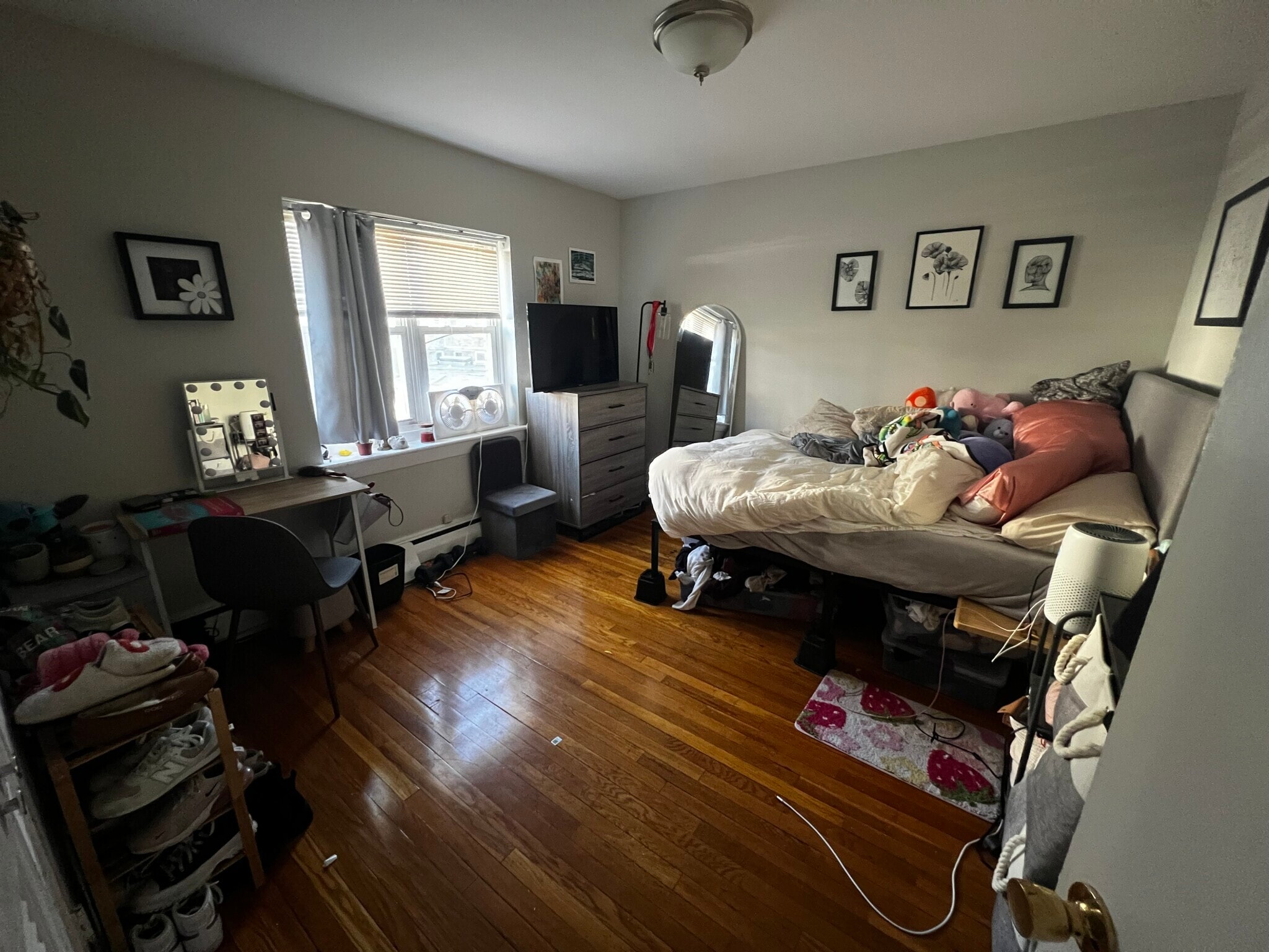 Building Photo - 63 Selkirk Rd