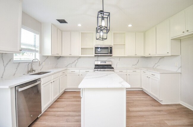 Building Photo - 16406 Star Canyon Ct