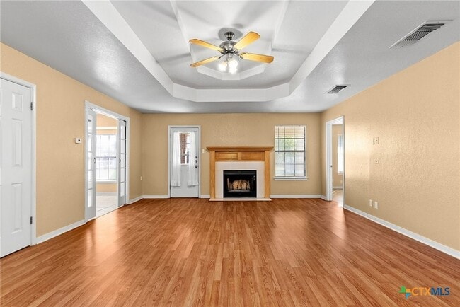 Building Photo - 3923 Oak Valley Dr