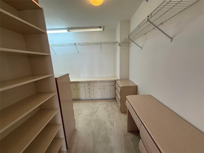 Building Photo - 19707 Turnberry Way