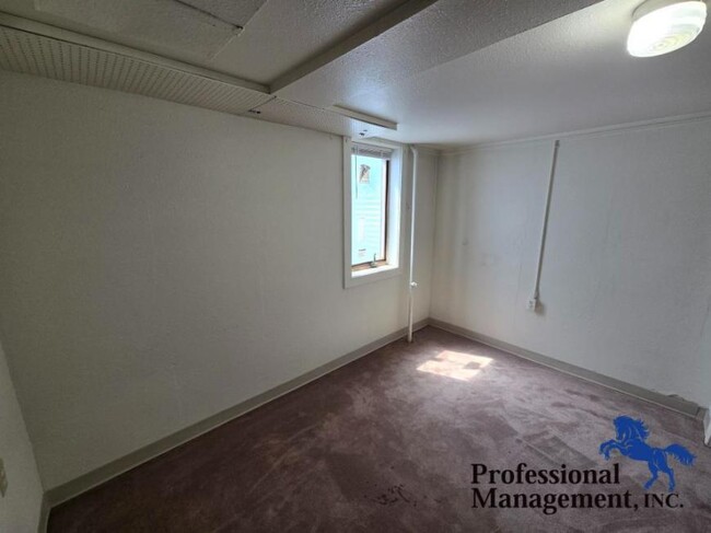 Building Photo - 4 bedroom in Billings MT 59101