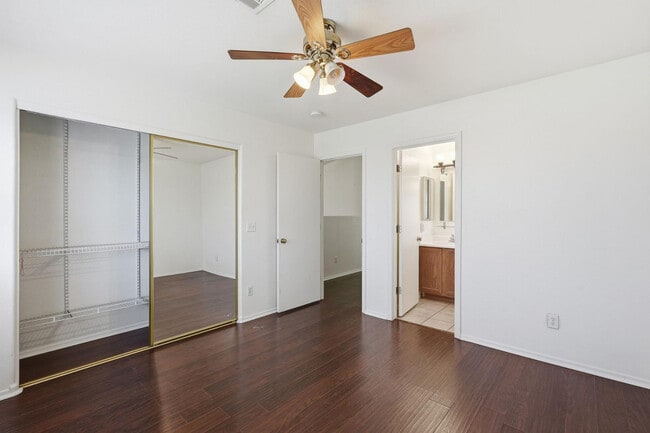 Building Photo - 15033 W Ventura St
