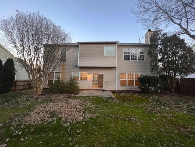 Building Photo - 19 Glencove Ct