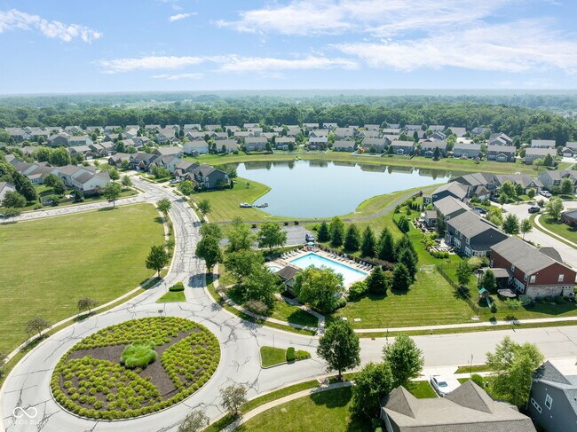 Building Photo - 6192 Bayard Dr