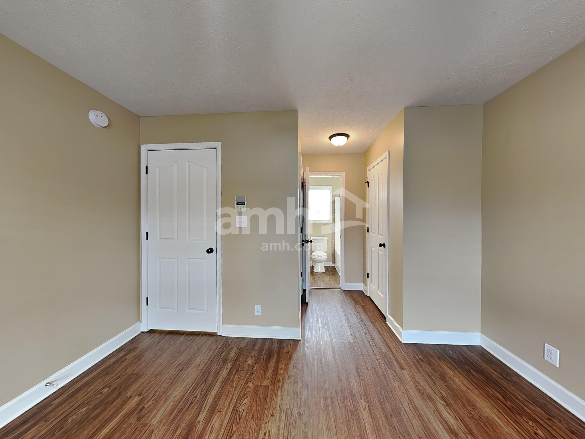 Building Photo - 1116 Chinook Cir