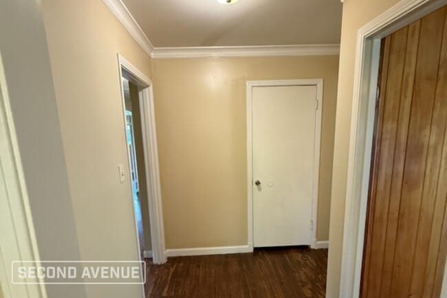 Building Photo - 4056 Hermitage Dr