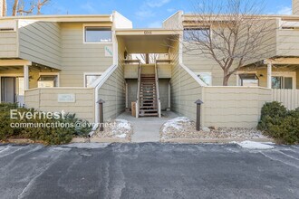 Building Photo - Charming 2-Bed, 2-Bath Home with Modern Co...