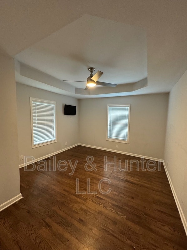 Building Photo - 85 Meldon Ave SE