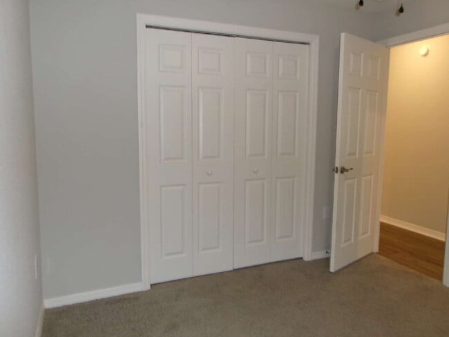 Building Photo - 1247 Mezzavalle Wy