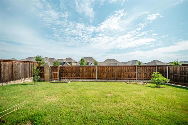 Building Photo - 8300 Pine Valley Dr