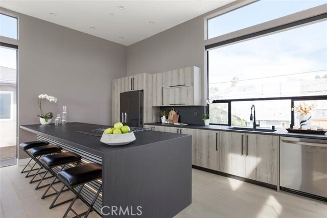 Building Photo - 3620 Ellsworth St