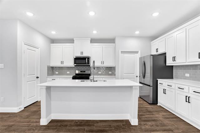 Building Photo - 916 Lido Ln