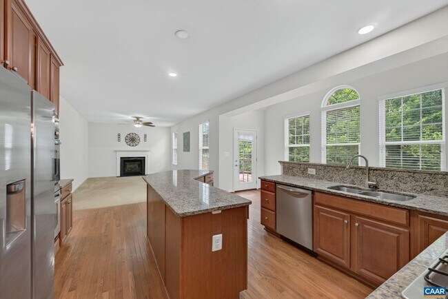 Building Photo - 2529 Montgomery Ridge Rd