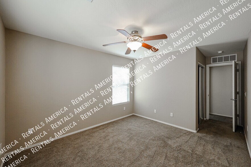 Building Photo - 25849 W Satellite Ln