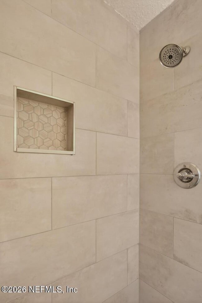 Building Photo - 10523 Broomsedge Ct