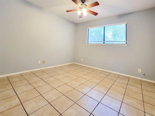 Building Photo - 3503 Rocky Hollow Trail