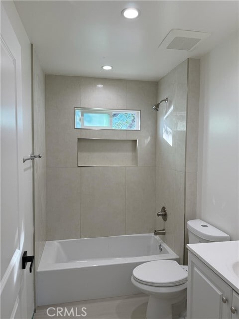 Building Photo - 2215 N Brighton St