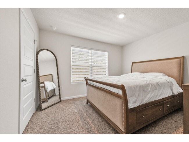 Building Photo - 6726 Sarah Ann Way