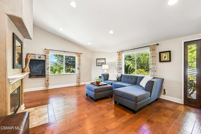 Building Photo - 5734 Fairview Pl