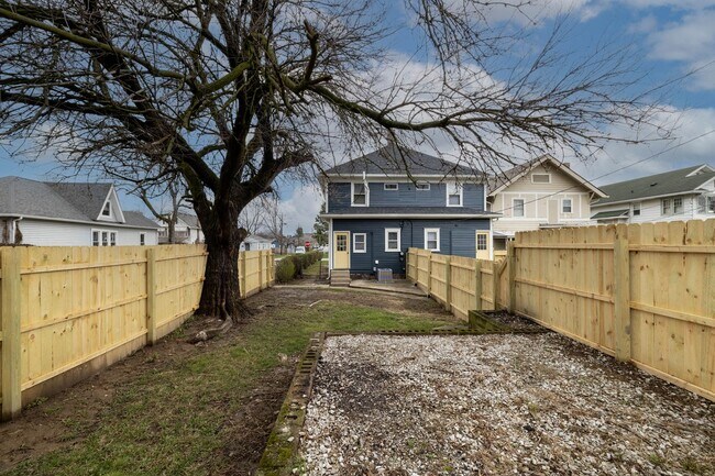 Building Photo - 3848-50 North Capitol Avenue